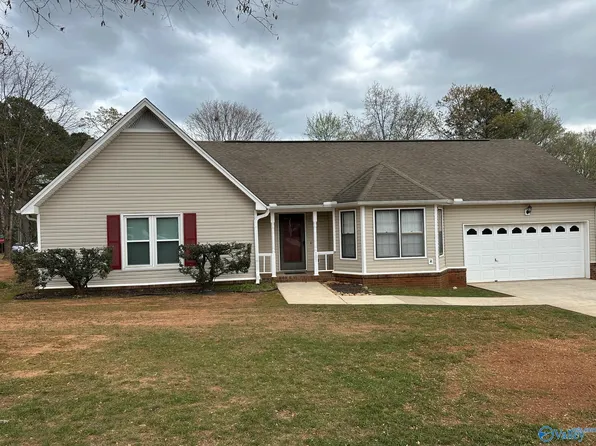 101 Springfield Ln, Madison, AL 35758