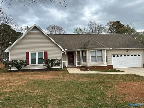 101 Springfield Ln Photo 1