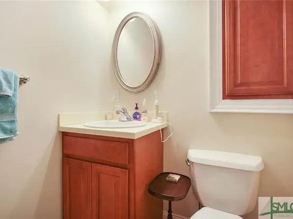 323 W Jones St APT 204, Savannah, GA 31401