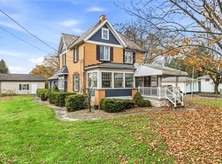 651 N Buhl Farm Dr, Hermitage, PA 16148