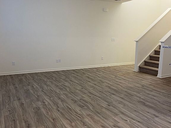3rd image of 115 Lorcan Ln