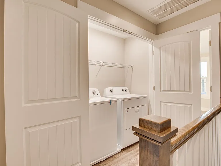 405 Harper Lndg — Photo 20
