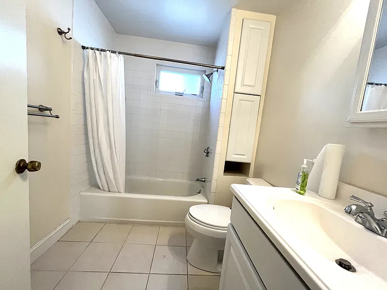 55 Litchfield St #13 — Photo 15