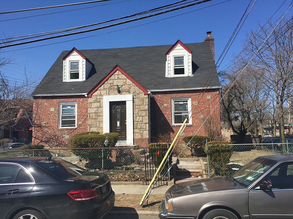 1st image of 225-20. 141 Ave