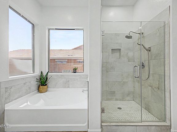 4th image of 3650 S 257TH Avenue