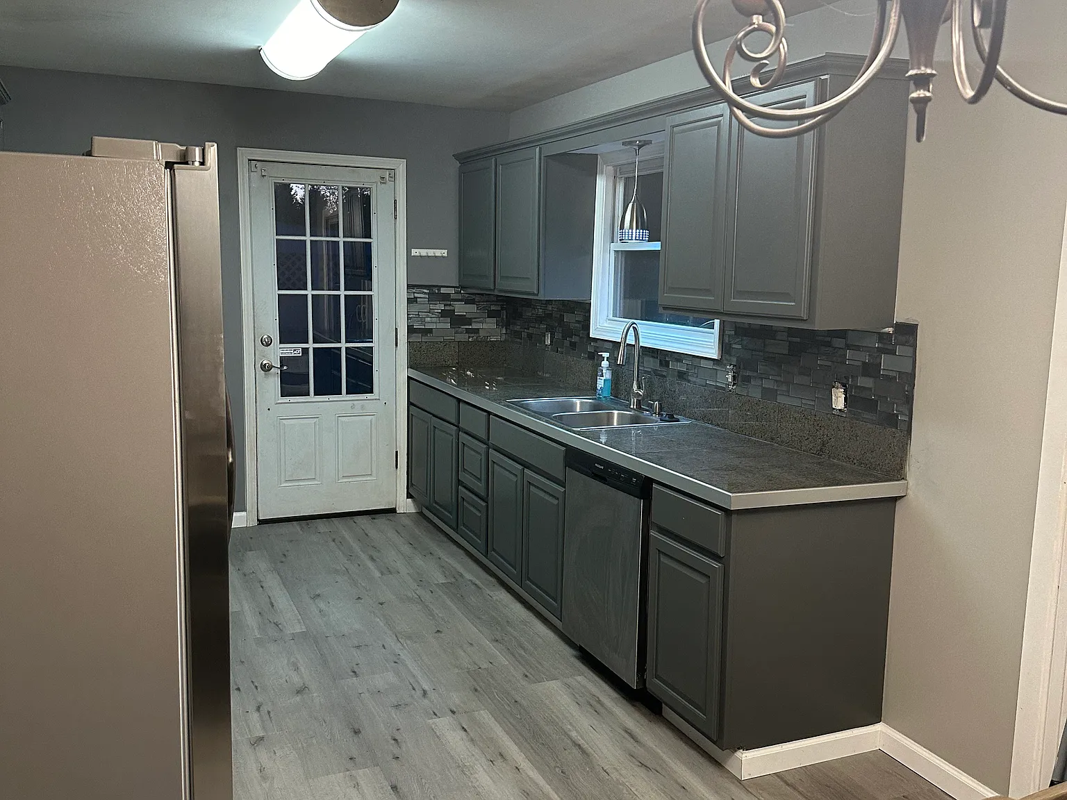 401 Holl Rd NE — Photo 4