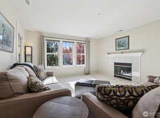 4109 224th Ln SE APT 207, Issaquah, WA