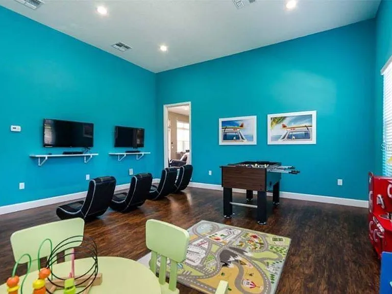 9004 Shine Dr #9004 — Photo 13