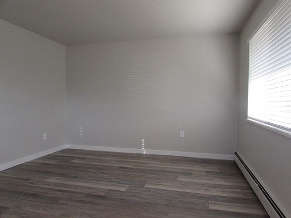 3rd image of 420 Chipeta Ave #29