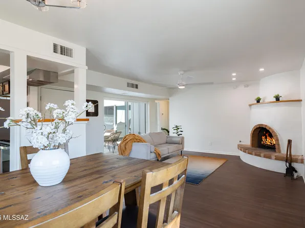 8334 E Cypress Point Ln, Tucson, AZ 85710