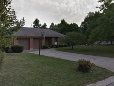 7250 Robindale St, Huber Heights, OH 45424