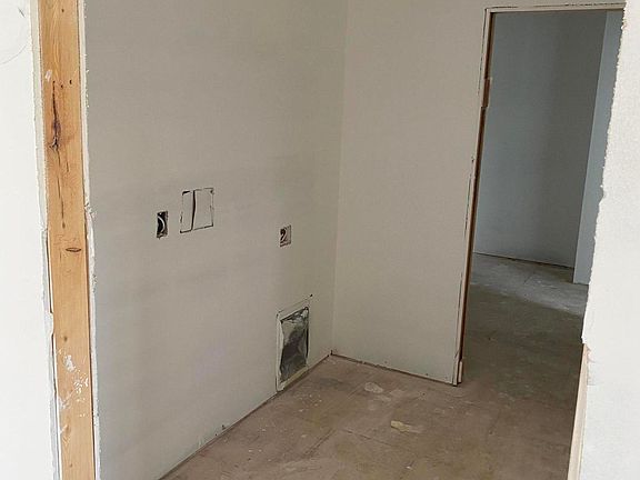 5th image of 5157 Candlewood Ct