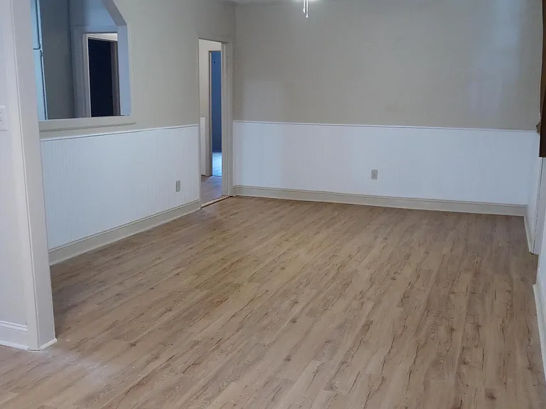 509 Lincoln St — Photo 3