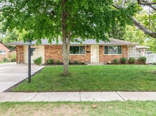 1609 Lanbury Dr, Dayton, OH 45439