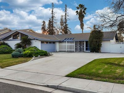 6500 Landfair Dr, Bakersfield, CA, 93309