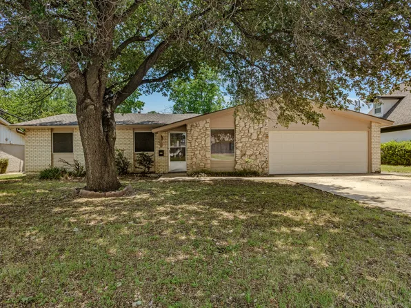 5732 Bonnie Wayne St, Haltom City, TX 76117