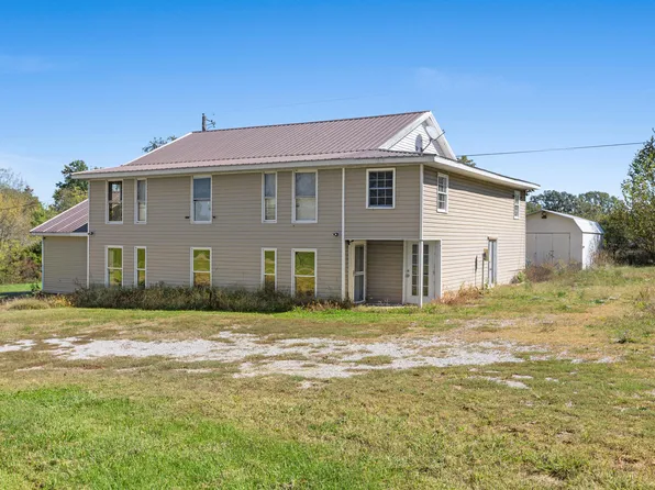 970 Hill Rd, Paris, KY 40361