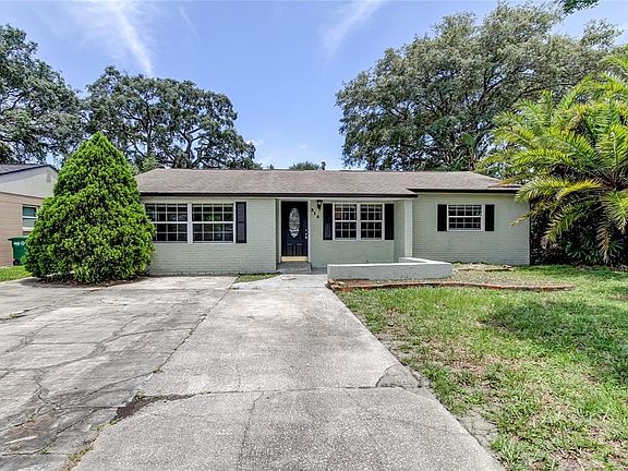 3rd image of 315 E Althea Ave