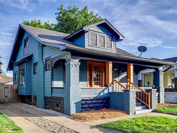 3rd image of 412 Francis Court