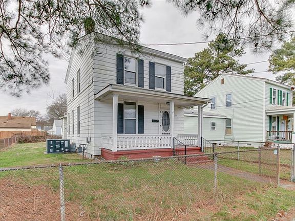 3rd image of 742 Potomac Ave