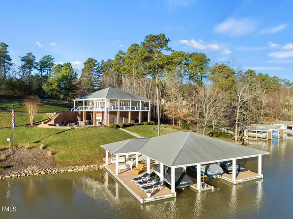 645 Wild Turkey Dr, Semora, NC 27343