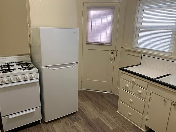 3rd image of 2106 E Bermuda St APT 203
