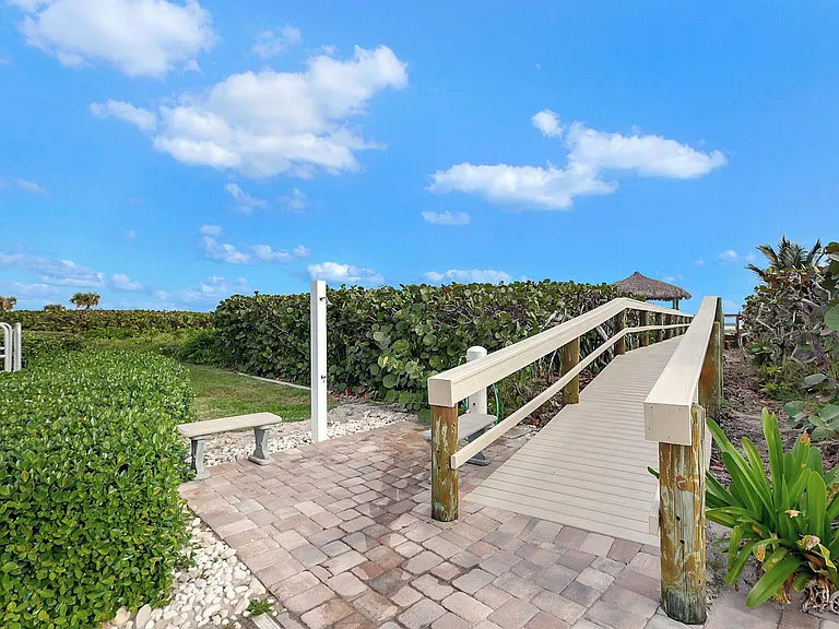 5061 North Cswy #A1A-5061-404 — Photo 17
