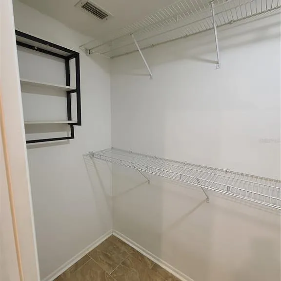 13701 Lazy Oak Dr — Photo 11