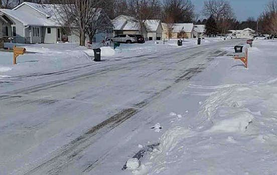 4th image of 320 12th Ave S