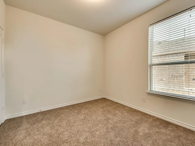 2708 Ryder Ln — Photo 14