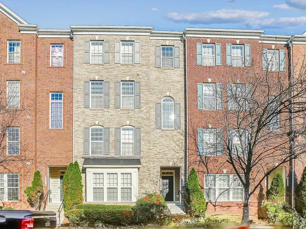 2312 Merseyside Dr, Woodbridge, VA 22191