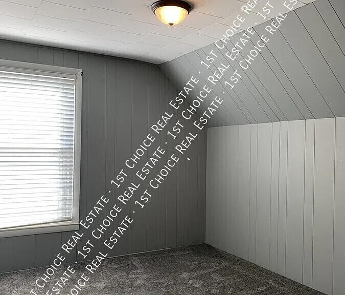 208 S Bingham St — Photo 8