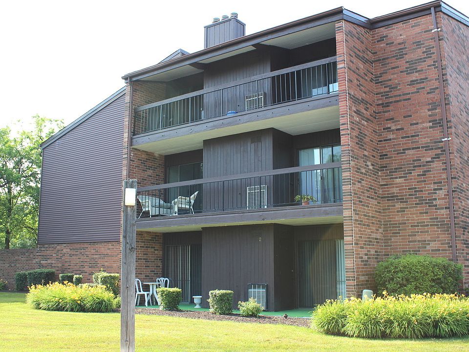 1st image of 14524 Walden Ct APT G2