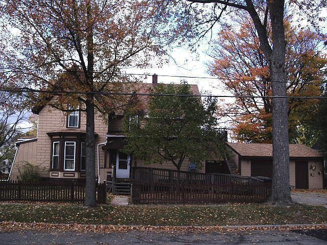 2nd image of 503 Finch St