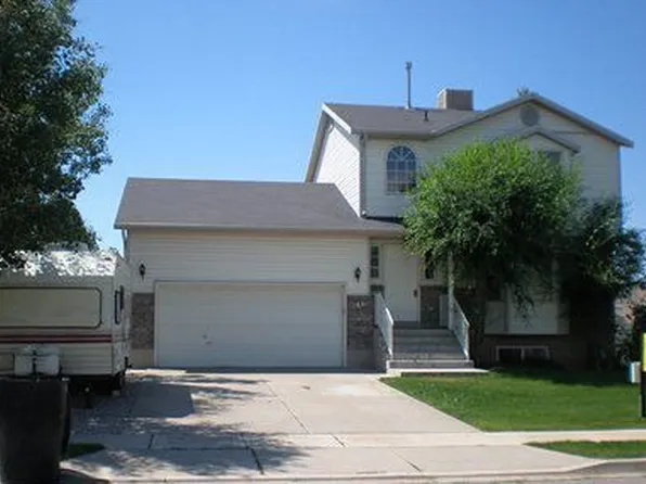 1601 N 810 W, Clinton, UT 84015