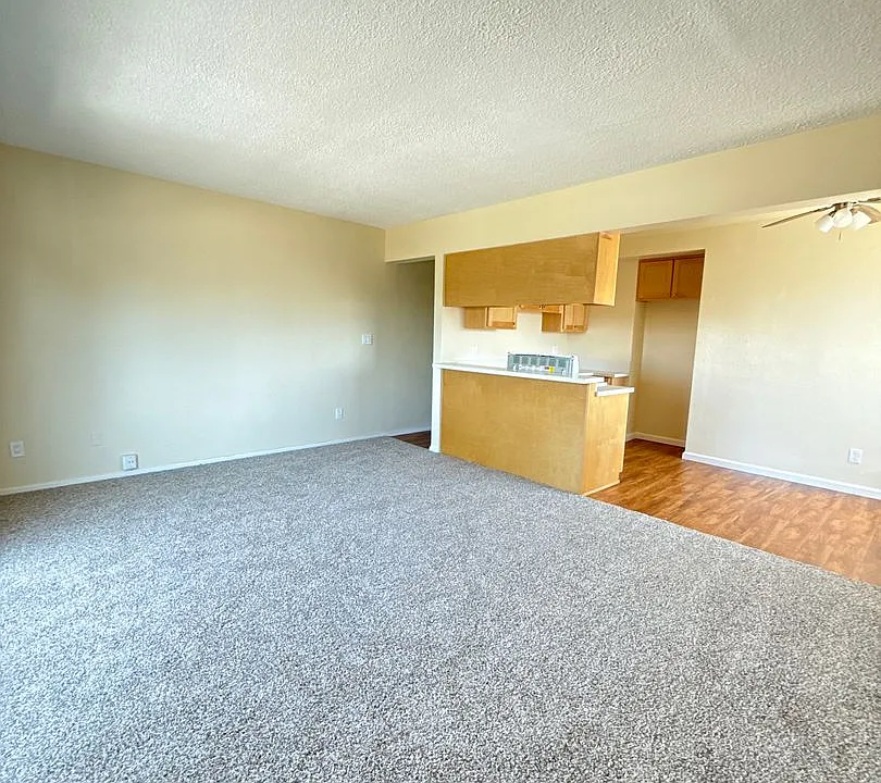 4256-4258 W El Segundo Blvd #4260