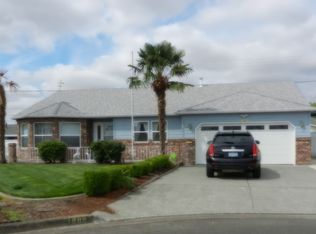 1889 Heather Way, Woodburn, OR 97071