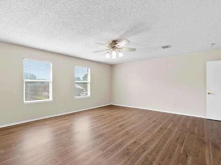 3104 Westview Dr — Photo 19