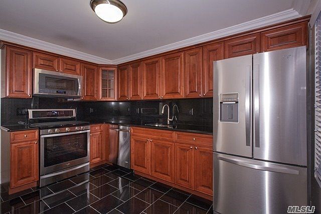 1st image of 46 Pinnacle Dr #46