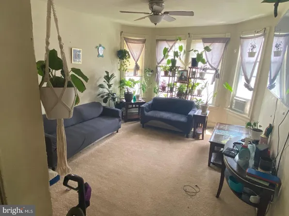 726 Hunter St, Gloucester City, NJ 08030