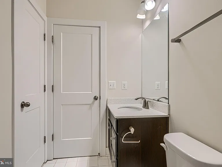 11129 Reisterstown Rd — Photo 22