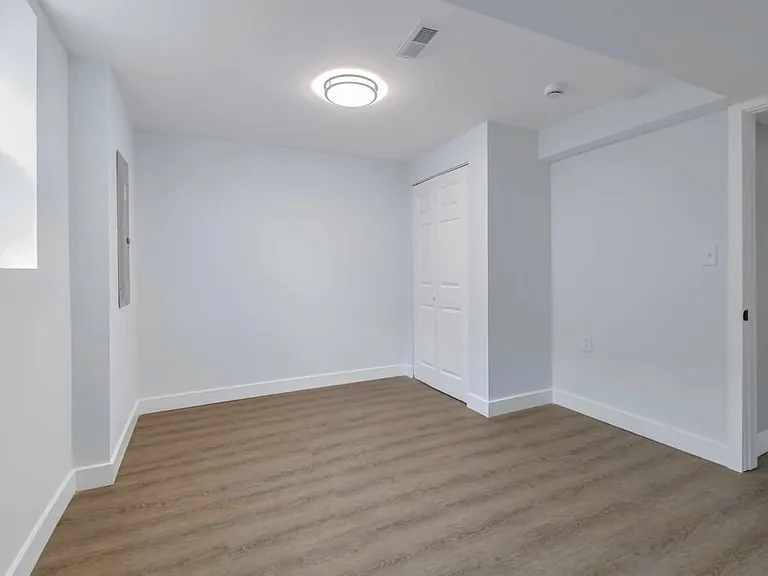 9202 3rd St — Photo 13