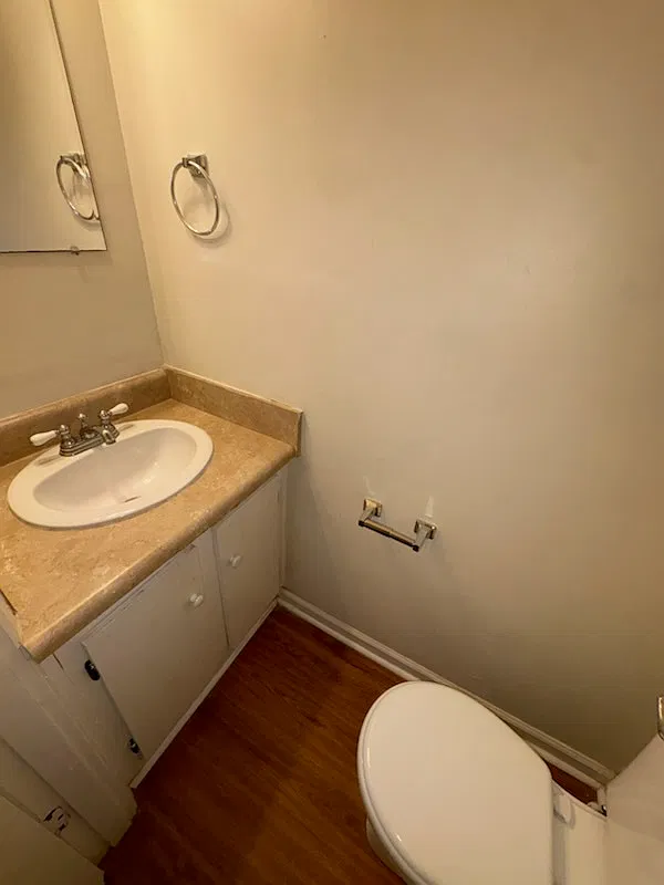 1424 S Lee St — Photo 4