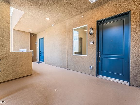 5th image of 132 Los Cabos Dr Unit 302