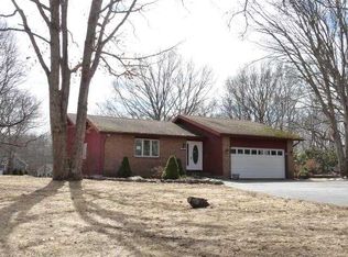 30 Spithead Rd, Waterford, CT 06385