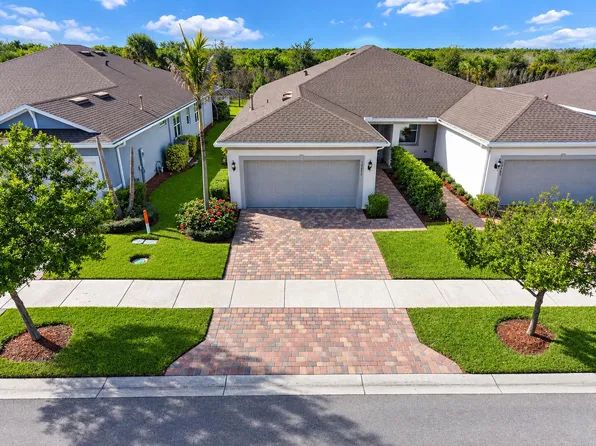 13249 SW VERMILLION Circle, Port St Lucie, FL 34987