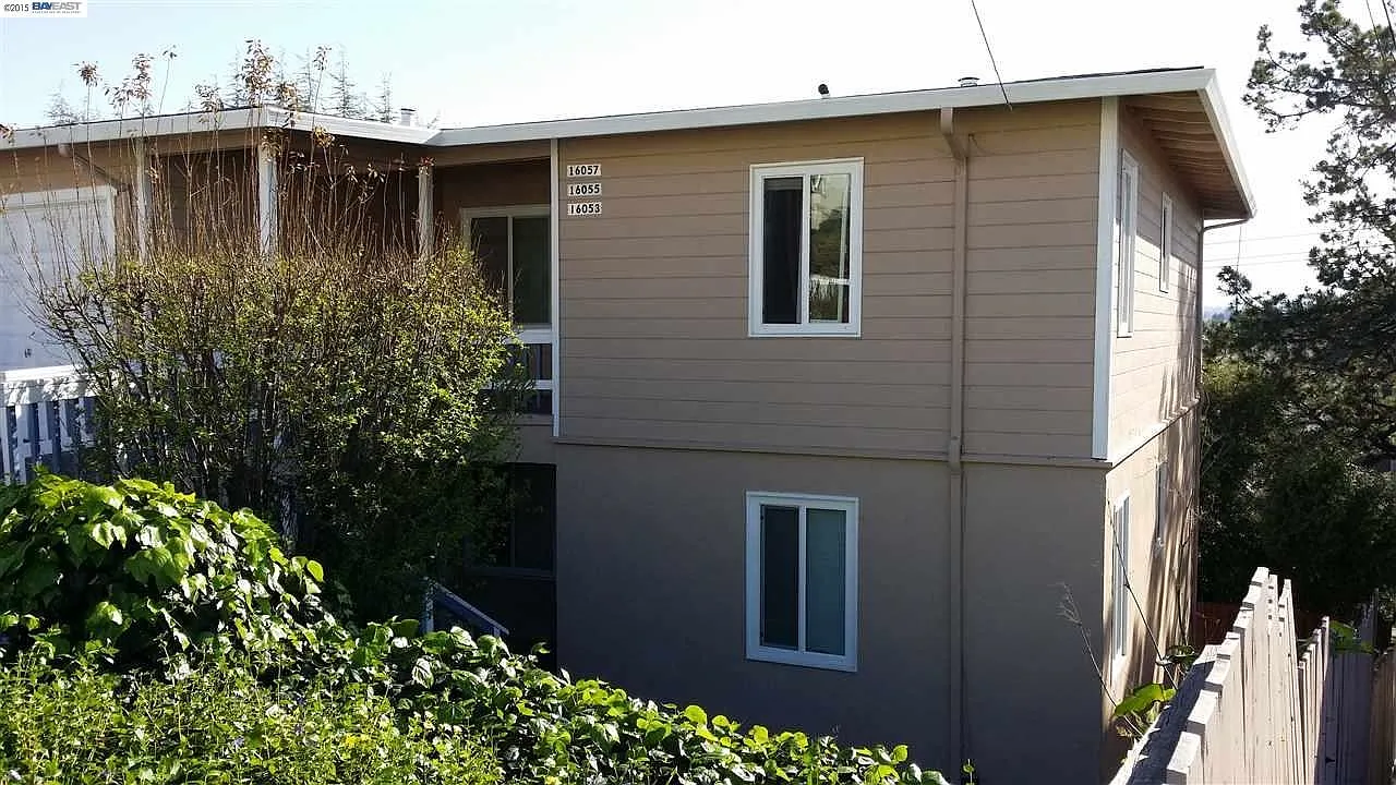 16053 Carolyn St photo 1