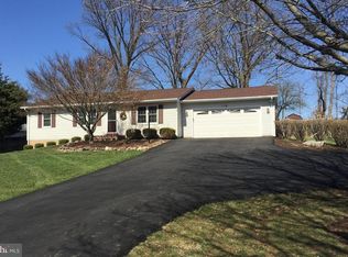 118 S Saint Paul St, Hamilton, VA 20158