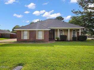 918 Eagles Nest Dr, Jackson, MS 39272