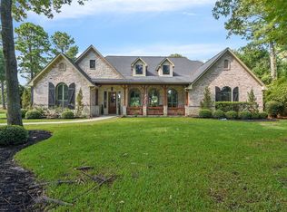 11387 Lake Oak Dr, Montgomery, TX 77356